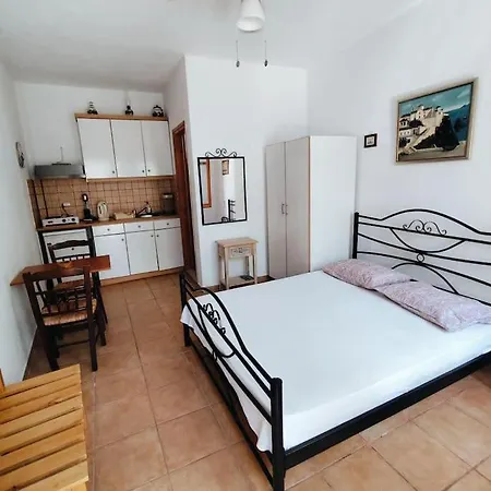 με ησυχία και θέα Szkópelosz