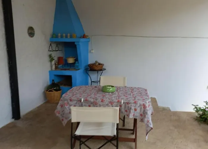 με ησυχία και θέα Apartamento Skopelos Town